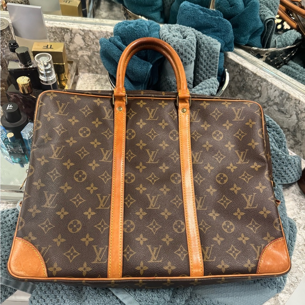 ๐ผ Louis Vuitton Monogram Briefcase ๐ผ - Picture 2 of 8
